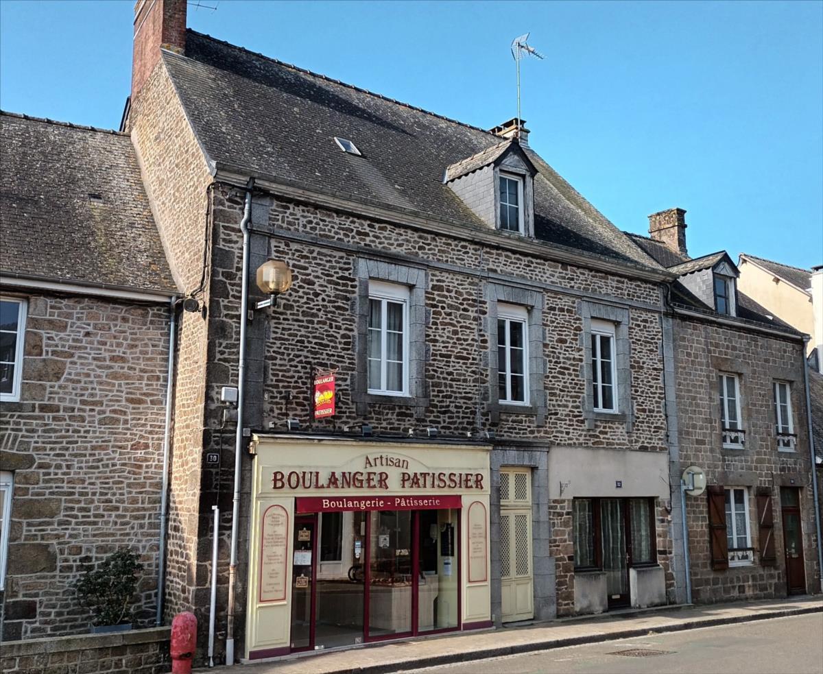 Immeuble rapport à vendre Saint-Denis-de-Gastines