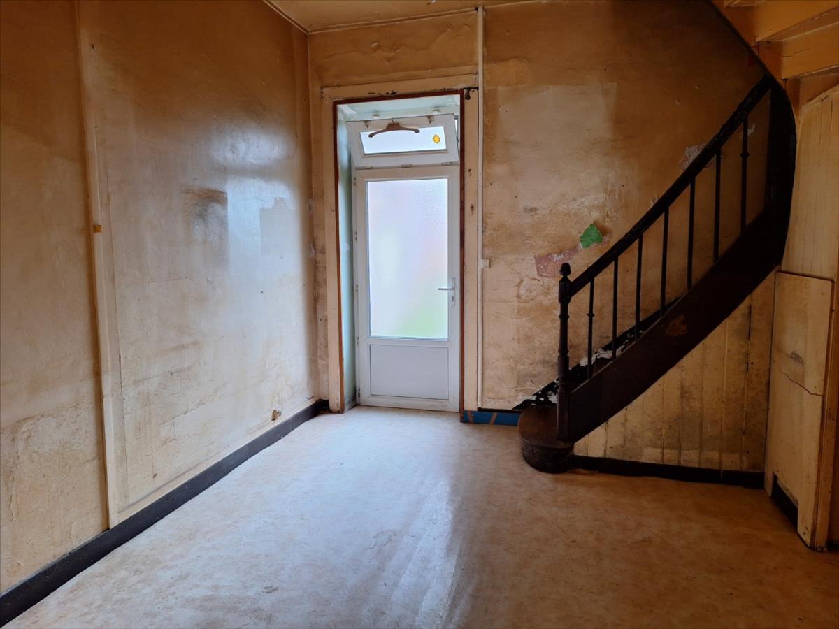 Immeuble rapport à vendre Saint-Denis-de-Gastines