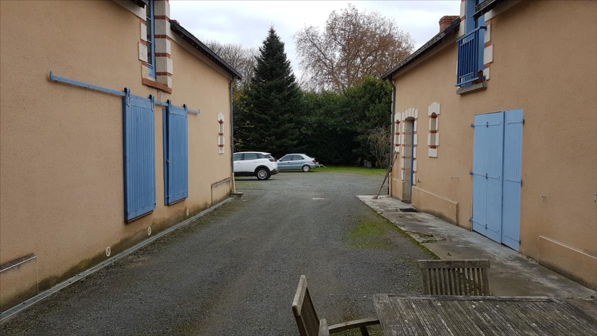 Immeuble rapport à vendre Bazouges Cré sur Loir