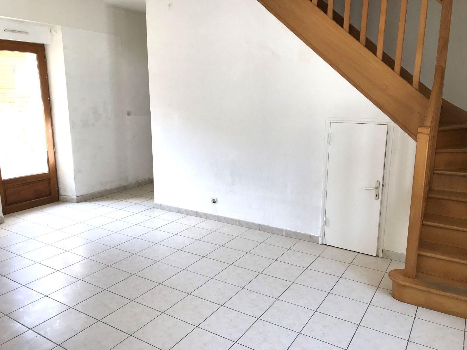Immeuble rapport à vendre Parigné-le-Pôlin